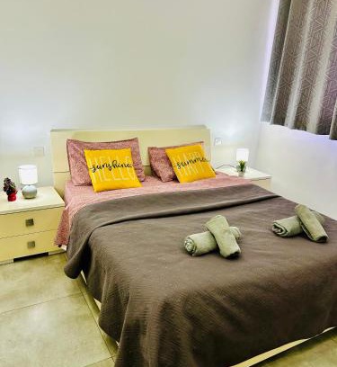Gzira Apartamento | Cosy Seaside APT, 200m from the Seafront