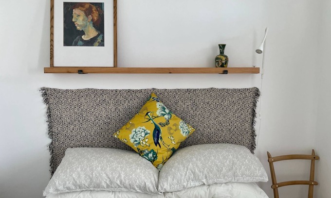 Innellan Apartamento | Cosy seaside retreat w/artist studio (dog-friendly)
