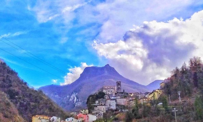 Maglietola Casa | Cosy stone cottage near spa-town of Equi terme also drivable 40min cinque 5terre