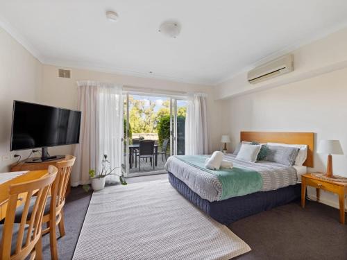 Halls Head Apartamento | Cosy Studio- Courtyard- Central-pool