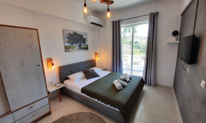Kalithies Apartamento | Cosy studio in quiet location