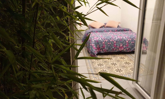 Sevran Apartamento | Cosy Studio on the Canal "Near train station & CDG - Paris - Parc des Expos".