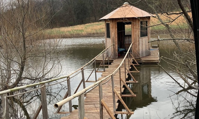 Woodbury Casa | Cosy Trailer in a Private Delightful Location on a 175 Acre Art Farm in TN
