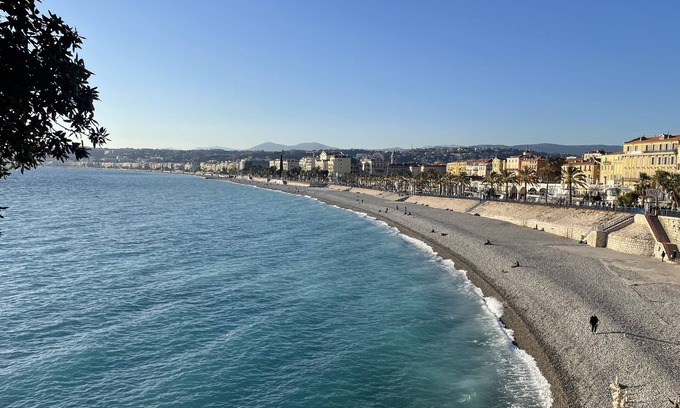 La Gaude Apartamento | Cote d'azur apartment between Nice and Cannes with private pool access