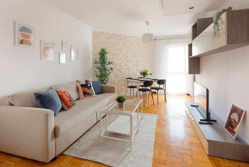 Castrillon Apartamento | Coto Salinas Apartamento