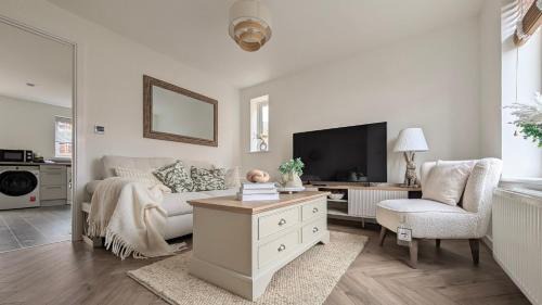 Ashchurch Casa | Cotswold Green Sleeps 5 with Free ev Charge
