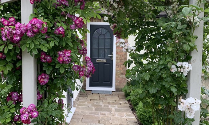 Witney Apartamento | Cotswolds Bibury Oxford Blenheim Jeremy Clarkson Caswell
