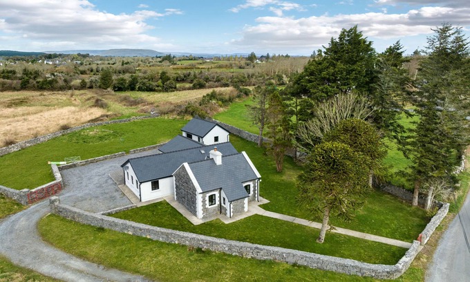 Oughterard Cabaña | Cottage 345 - Oughterard - capacidad para 10 personas en 4 habitaciones