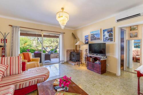 Son Serra de Marina Casa | Cottage 50 m From the Beach Up to 4 Guests