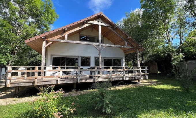 Doucier Chalet De Esquí | Casa 6 a 8 personas, la calidad del diseño de la casa de madera. Cerca del lago espacio Bcp