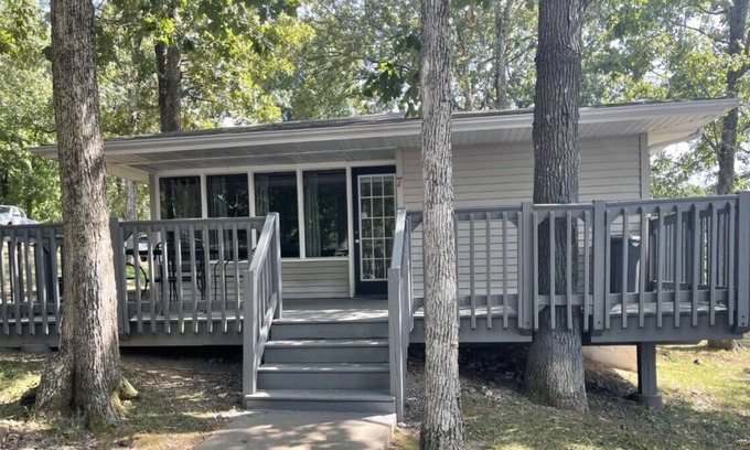 Almo Cabina | Kentucky Lake View Cottage 2 dormitorios, 1 baño - Familia y mascotas!