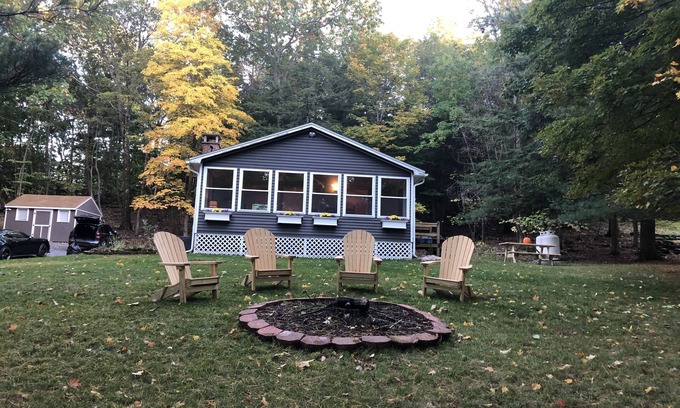 Copake Lake Casa | Cottage at Copake Lake