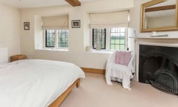 Melksham Cabaña | Cottage at Shaw