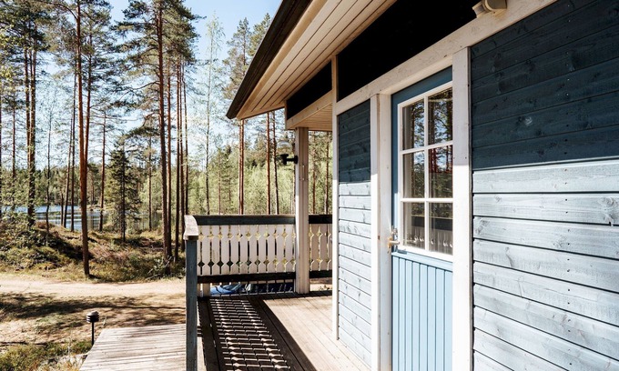 Orivesi Cabaña | Cottage by lake, easy sauna and boat, Tikkamäki