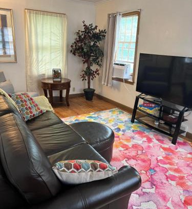 Ames Apartamento | Cottage by the park