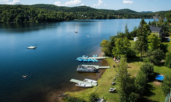 Sainte-Agathe-des-Monts Chalet De Esquí | Cottage Ziema for 12 people