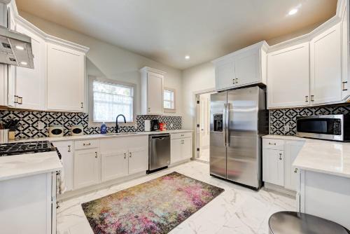 Central Oklahoma City Casa | Cottage Chic- Less than 5 mins to Plaza District