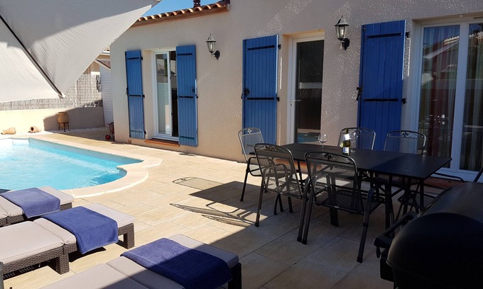 Latour-Bas-Elne Casa | Casa rural junto al mar, ideal para familias.
