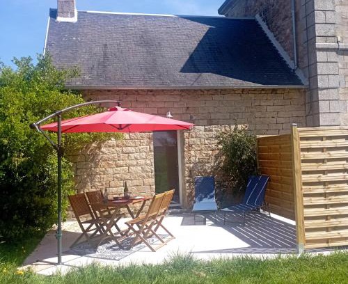 Begard Casa | Cottage cosy 3 étoiles à 25 mn de la côte de granit rose