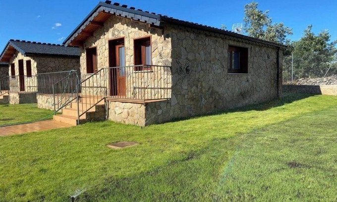 Manzanal de los Infantes Cabaña | El Naval de la Parra. Casa Rural 2