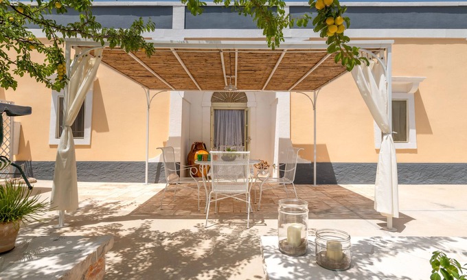 Martina Franca Cabaña | Casita de campo 'Fior Di Cappero' con Wi-Fi
