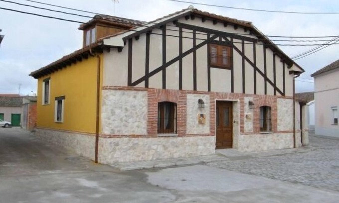 Fresneda de Cuellar Cabaña | Casa rural (alquiler íntegro) Senda del Alba, Hasta 12 personas