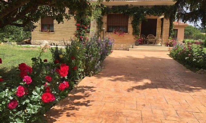 Santibanez del Val Cabaña | Casa rural (alquiler íntegro) El Quinto Pino para hasta 9 personas