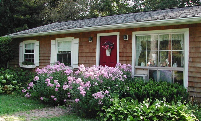 Mount Vision Casa | Cottage House Convenient to all tournaments, great getaway, Foosball