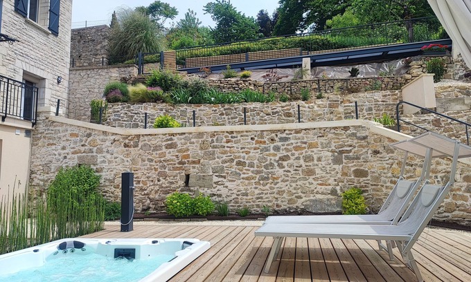 Terrasson-la-Villedieu Casa | Cottage in Dordogne in picturesque town close to the Valley de l'Homme Lascaux