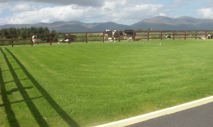 Caragh Cabaña | Casa rural en un entorno relajante en la ruta del Anillo de Kerry en el Atlántico salvaje / w