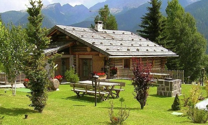 Bellamonte Apartamento | Cottage in Bellamonte with hot tub