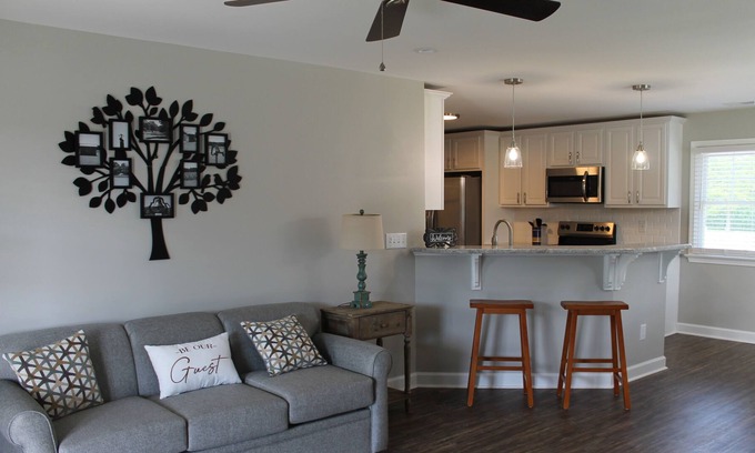 Albertson Otro | Cottage in Beulaville, Country Life at it's Best!