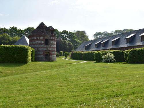 Le Bourg-Dun Casa | Cottage in Flainville near Norman Coastline