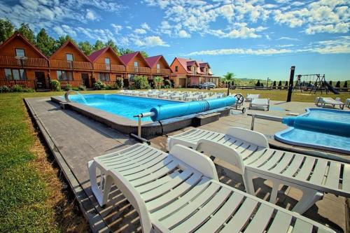 Jaroslawiec Casa | Cottage in Jaros awiec near Seaside Beach