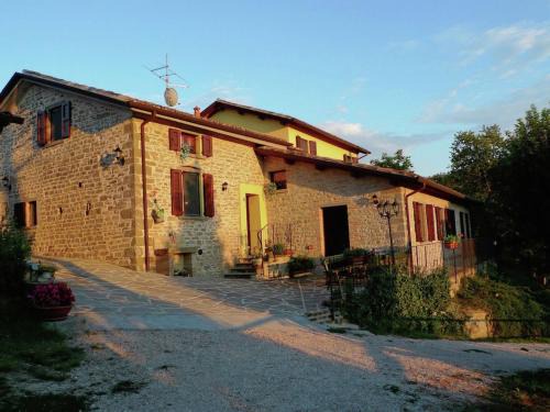 Apecchio Casa | Cottage in Marche near Ski Slopes
