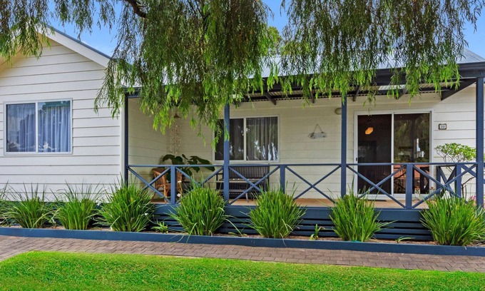 Normanville Casa | Cottage in Normanville - 99 Main Road, Normanville