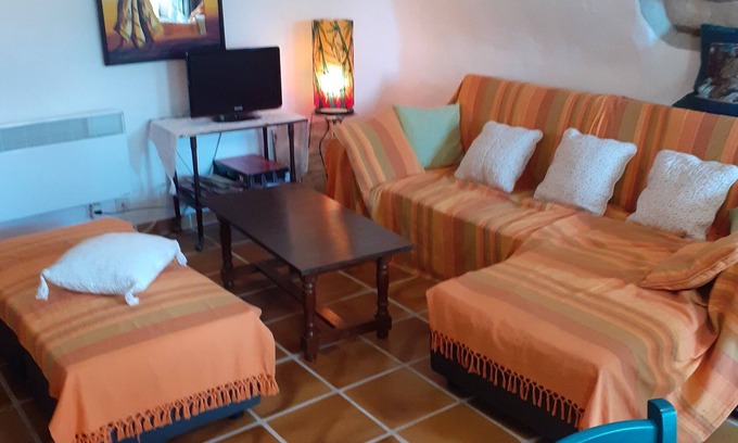 Lagorce Casa | Una casa de campo "hibisco"