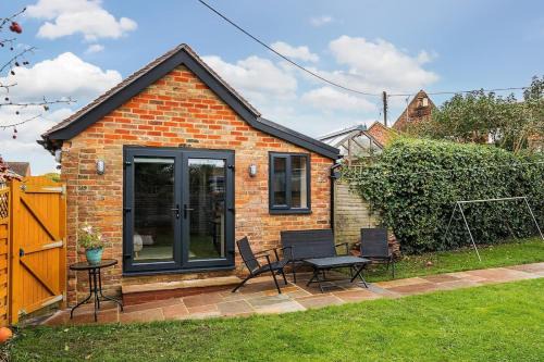 Woodchurch Casa | Cottage in the heart of award-winning English village