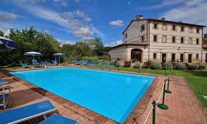 Urbania Apartamento | Casa de Campo Ideal en Urbania con Piscina