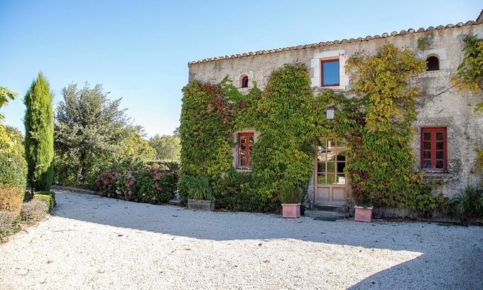 Landevieille Casa | Casita de campo 'Le Lodge 4 Pers 10min Plage' con terraza privada, jardín compartido y Wi-Fi