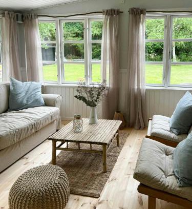 Hoensinge Casa | Cottage Near Beach Perfect For Families