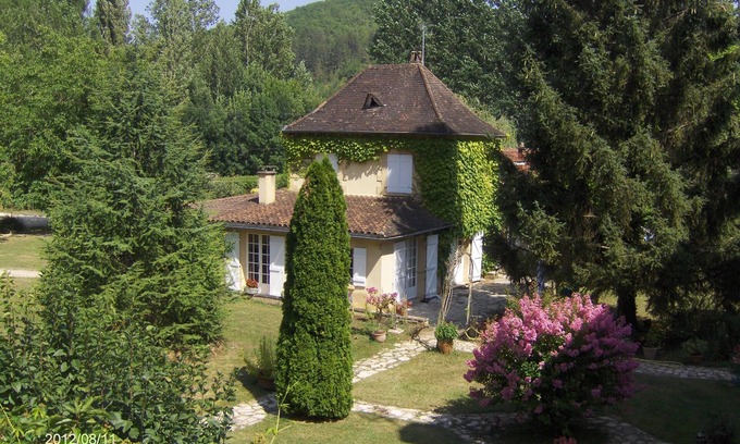 Daglan Cabaña | Cabaña cerca de Sarlat - piscina 14 / 7m y su parque con sombra y jacuzzi de 5000m