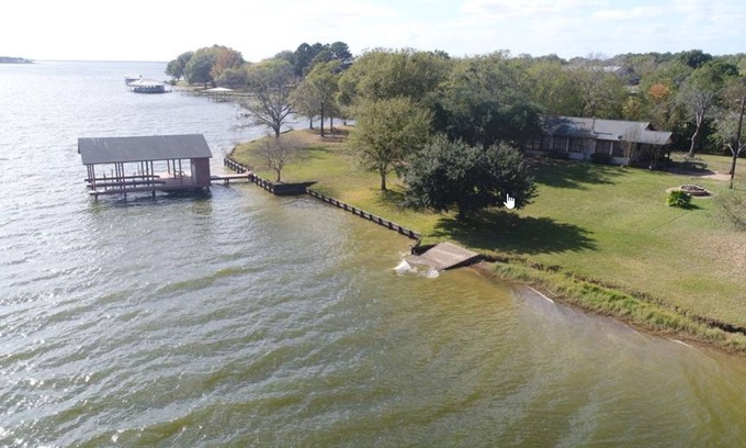 Jewett Cabaña | Cottage on 10acres private peninsula. Very unique property you will fall in love