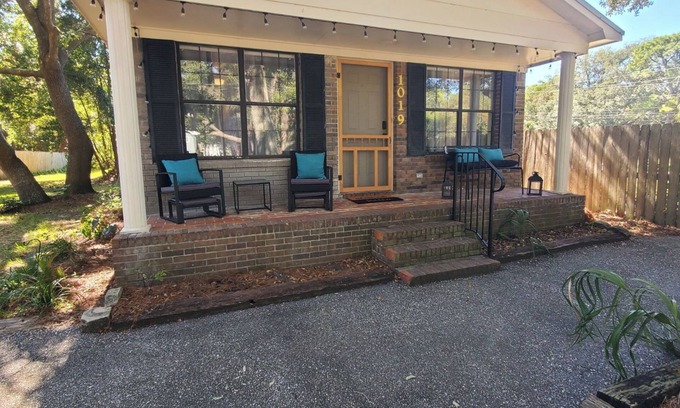 Dauphin Island Cabaña | Cottage on Cadillac, Fantastic 3-bedroom with Outdoor Firepit on Dauphin Island