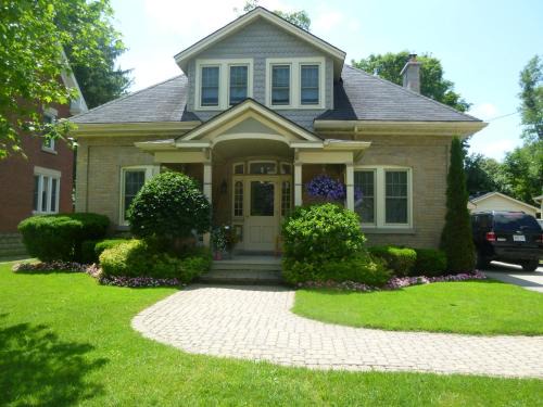 Stratford Cama Y Desayuno | Cottage on Caledonia Bed & Breakfast