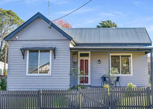 Orange Casa | Cottage on Lords