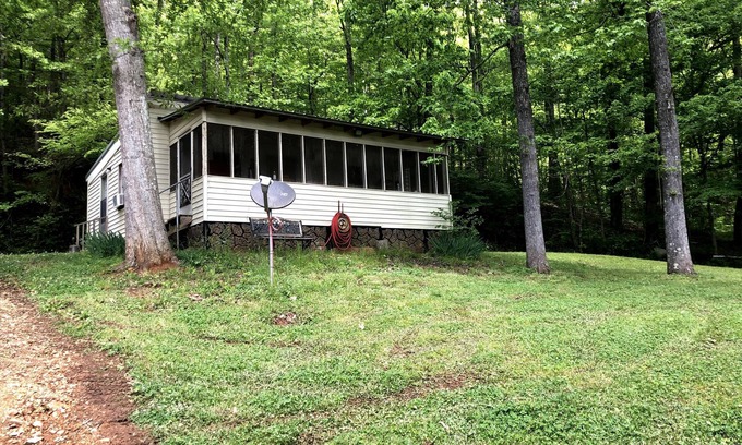 Ragland Cabaña | Cottage on the Coosa! Lake Logan Martin!