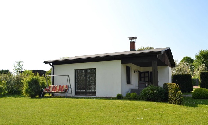 Krakow am See Casa | Cabaña en el lago en una gran parcela, chimenea - cabaña en el lago