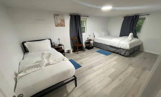 Flesherton Cabaña | Cottage Paradise - Water, Woods and Nature