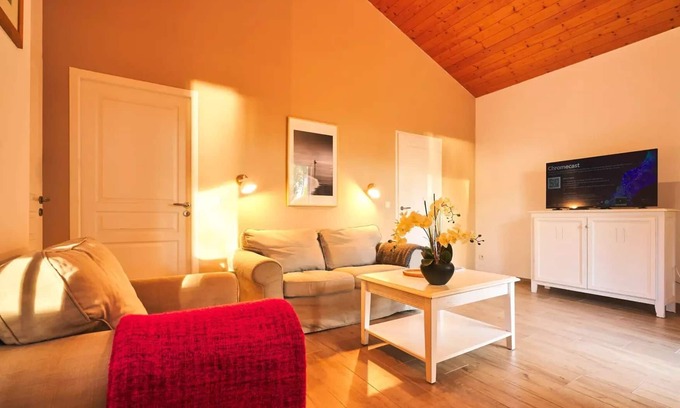 Parentis-en-Born Casa | Premium Cottage 2 Schlafzimmer 4 Personen mit Garten